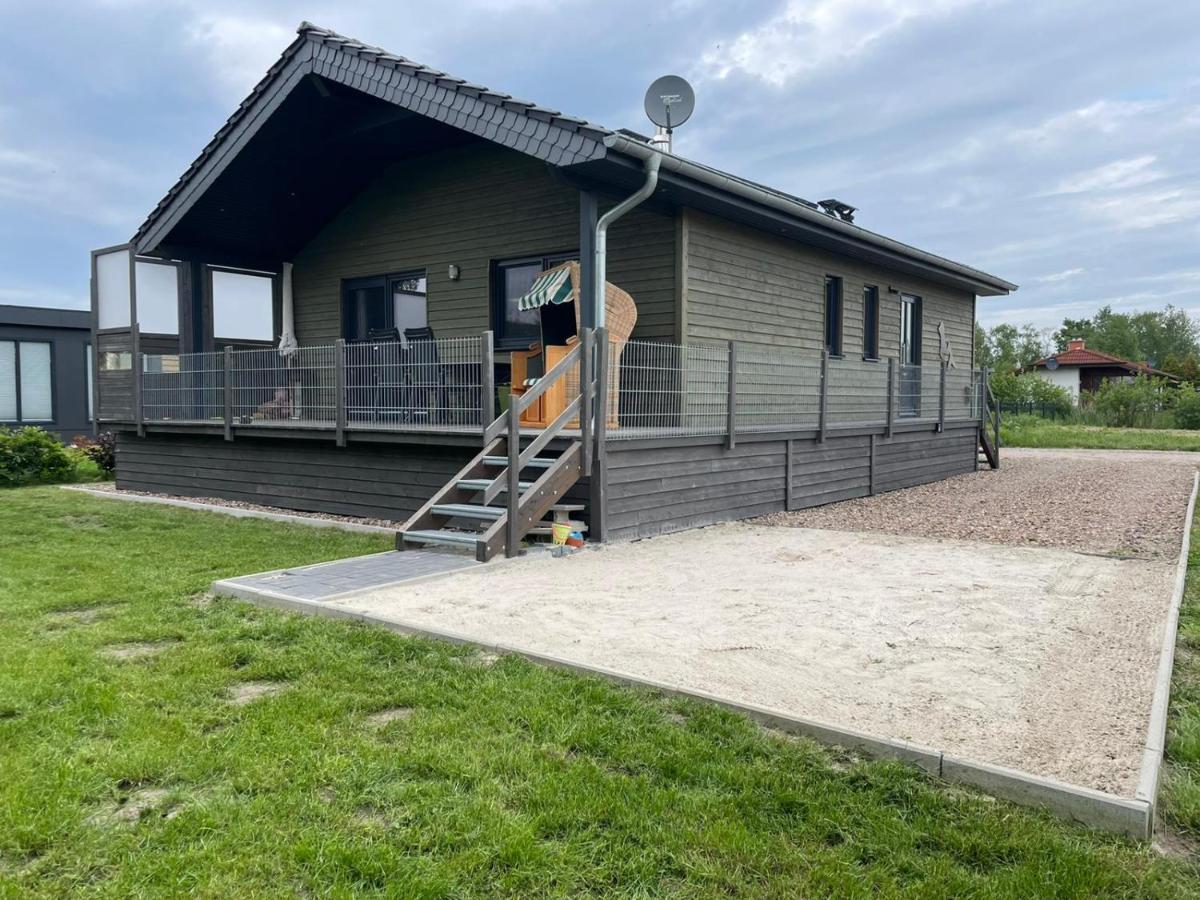 Ferienhaus Haus Seehund direkt hinterm Deich an der Nordsee Schweiburg Exterior foto